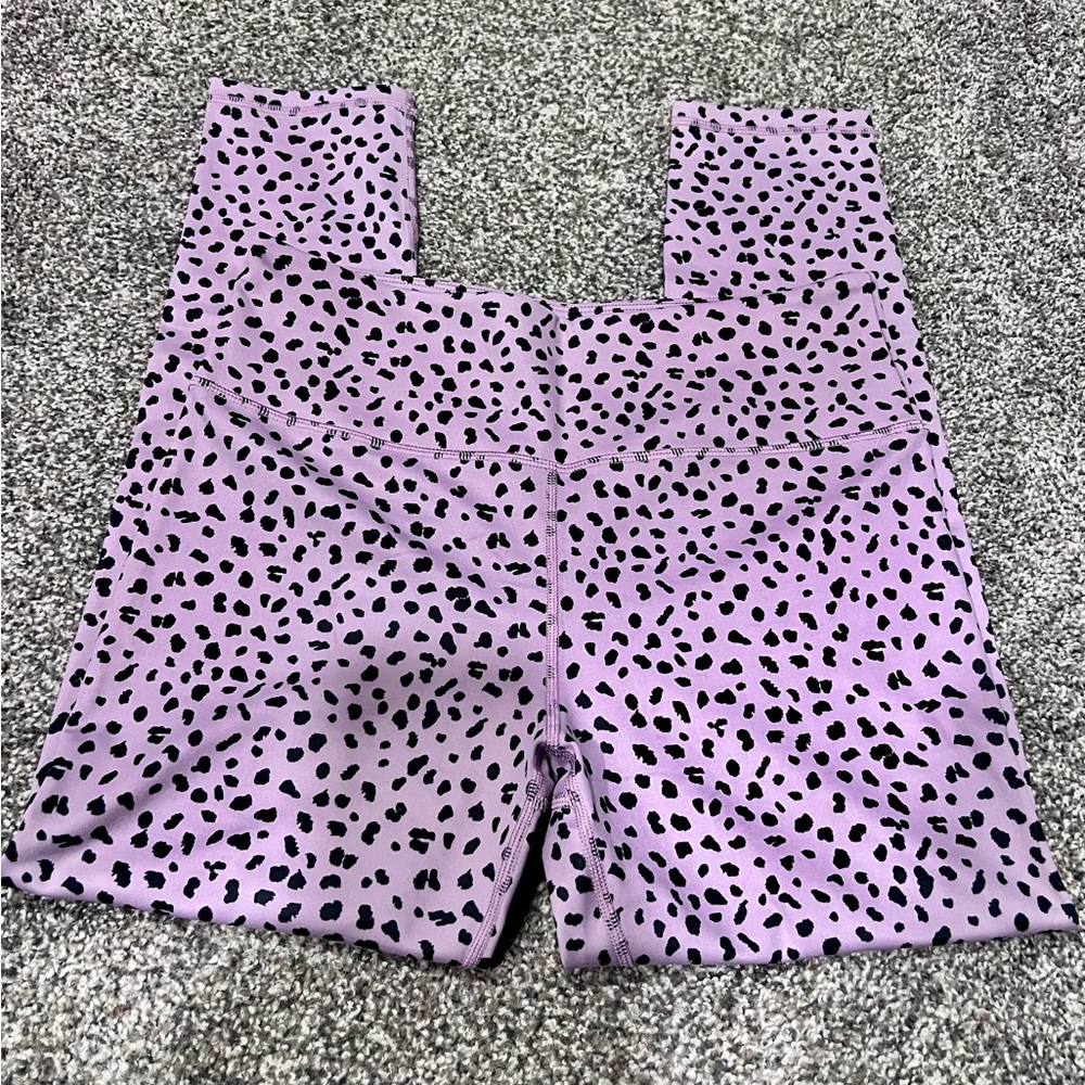 ZYIA lilac jaguar fit and free leggings!